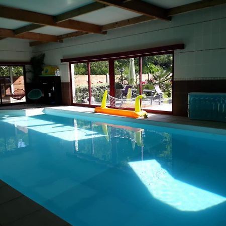 Gerponville Le Jardin Des Roses B&B 외부 사진