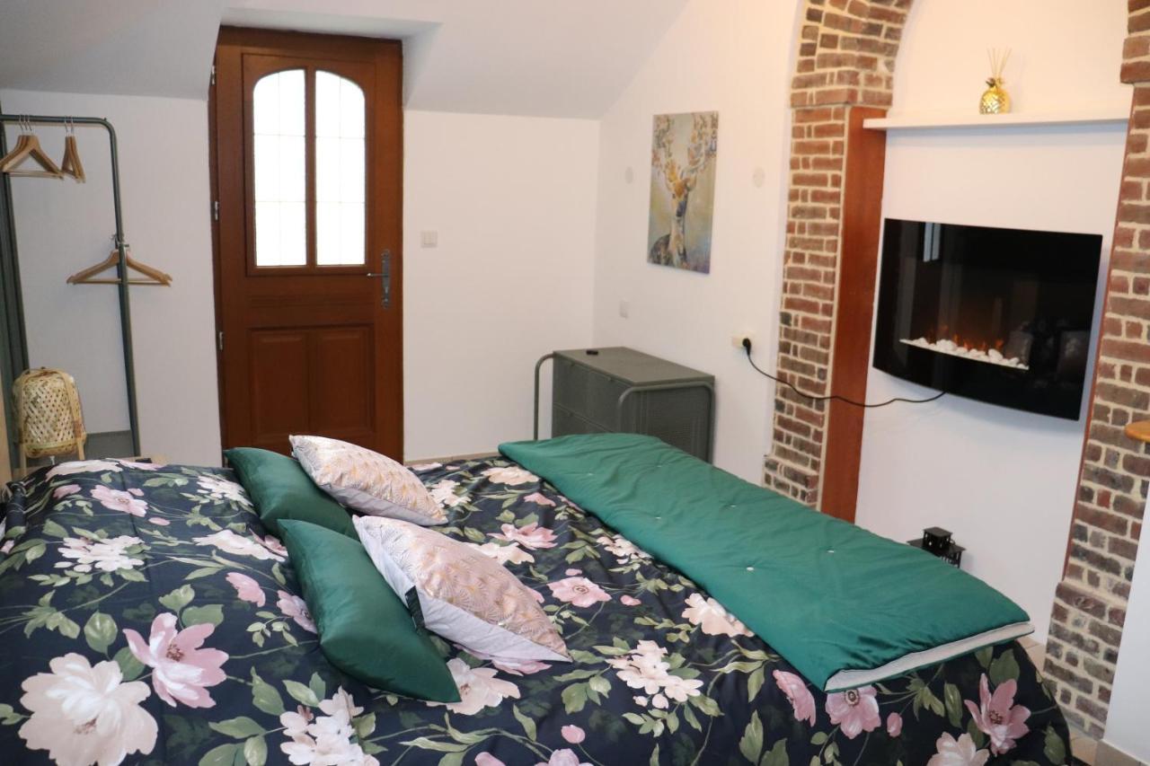 Gerponville Le Jardin Des Roses B&B 외부 사진