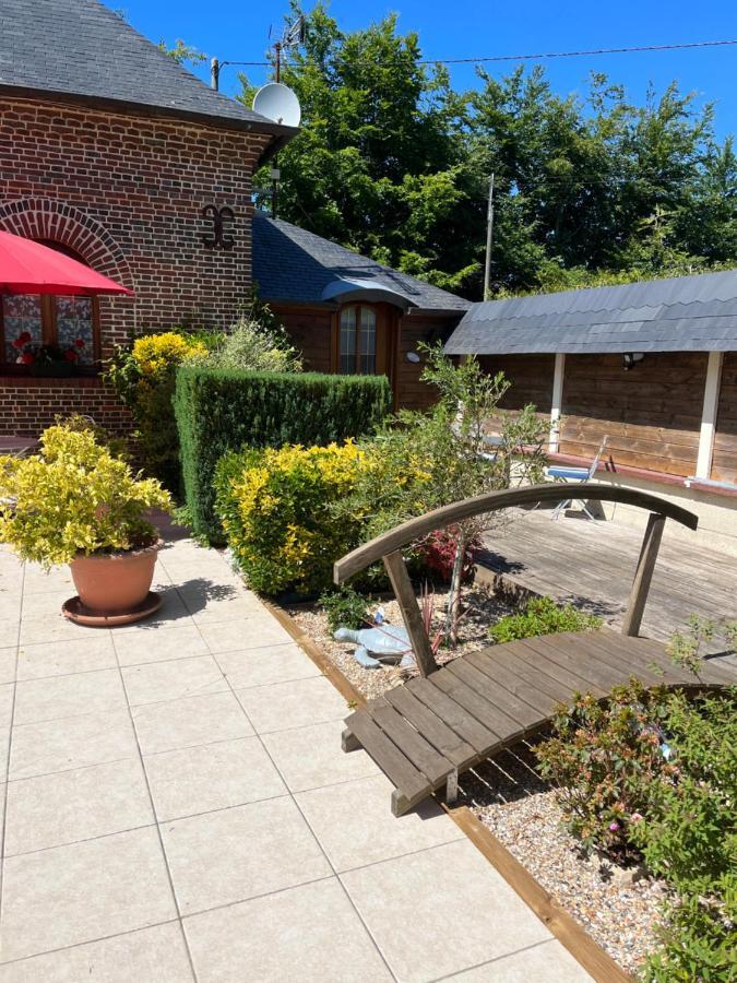 Gerponville Le Jardin Des Roses B&B 외부 사진